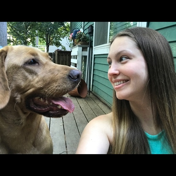 Meet your Posher, Meredith - Picture 5 of 5